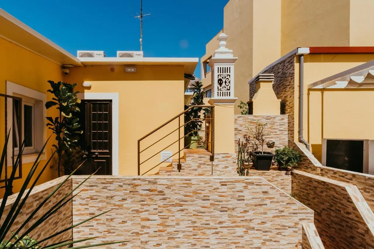 Happy House Comfort Plus Faro