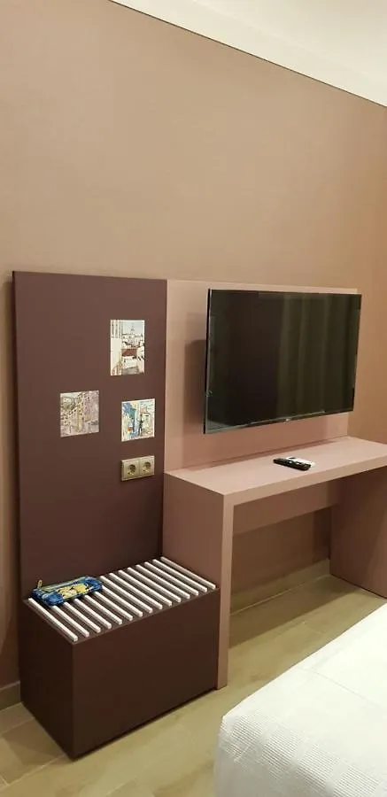פארו Happy House Comfort Plus 3*,  פורטוגל