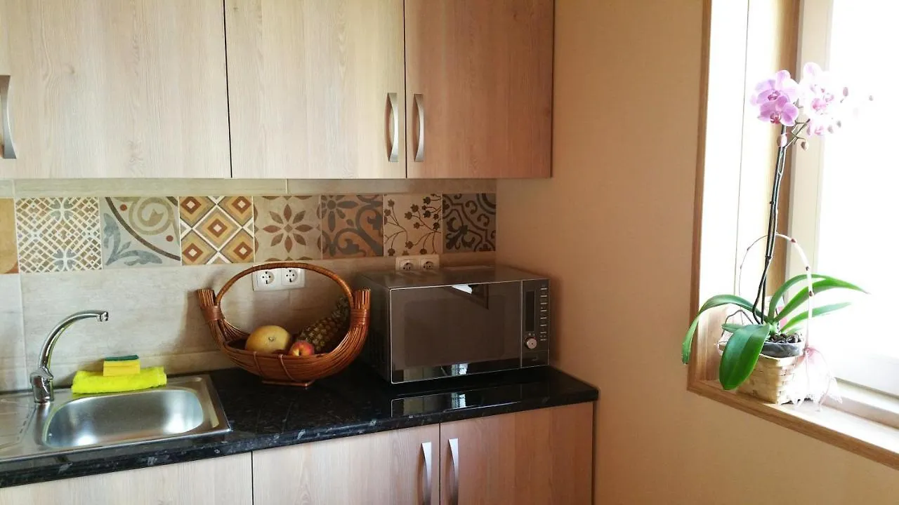 פארו Happy House Comfort Plus 3*,  פורטוגל