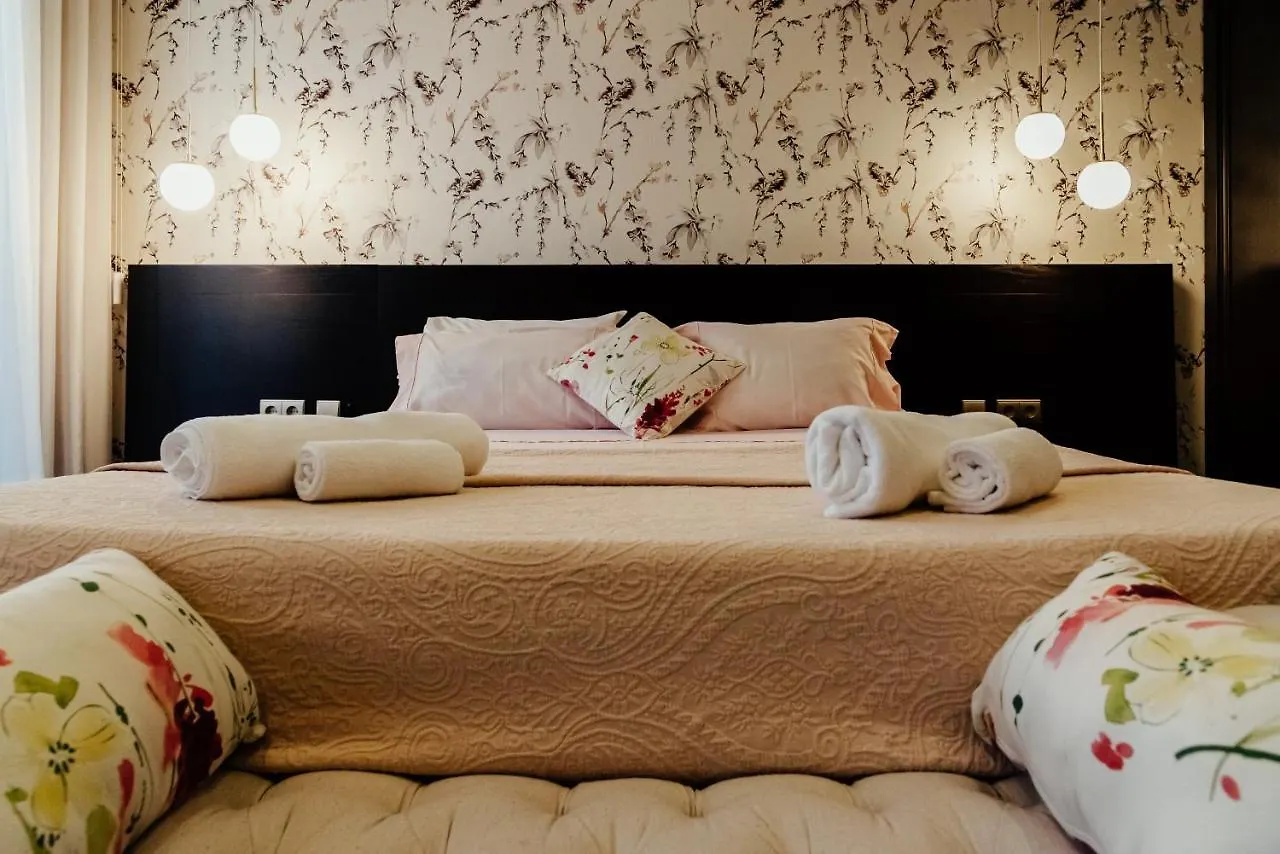 פארו Happy House Comfort Plus 3*,  פורטוגל