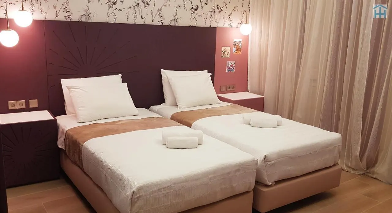 Happy House Comfort Plus Faro Guest house