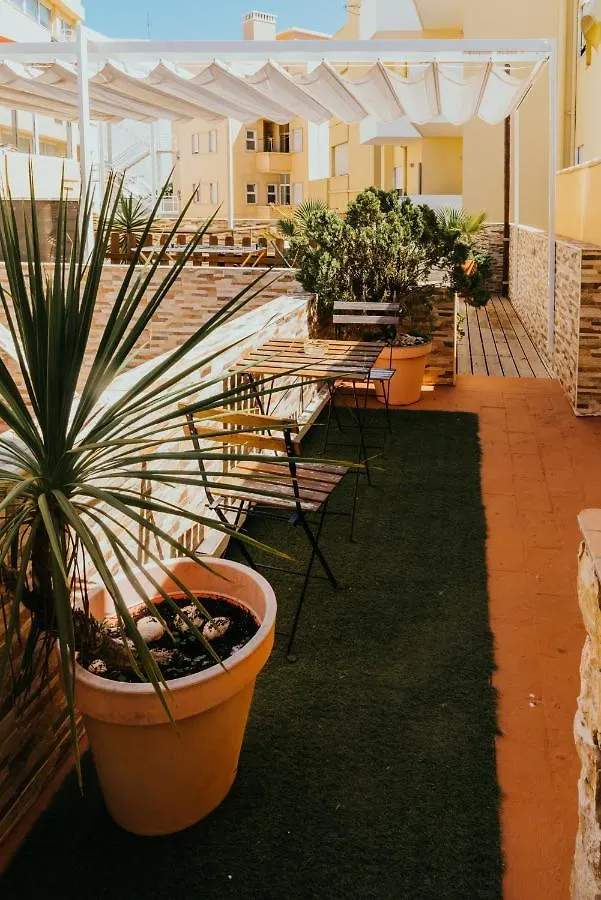 Happy House Comfort Plus Faro Guest house